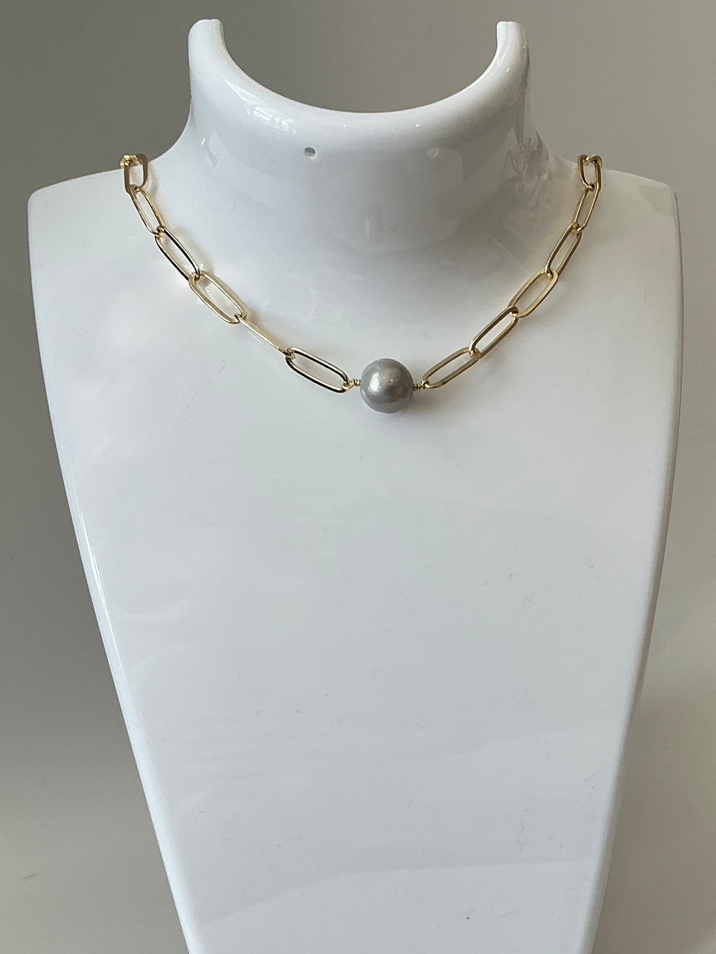 Petra grey pearl and paperclip necklace