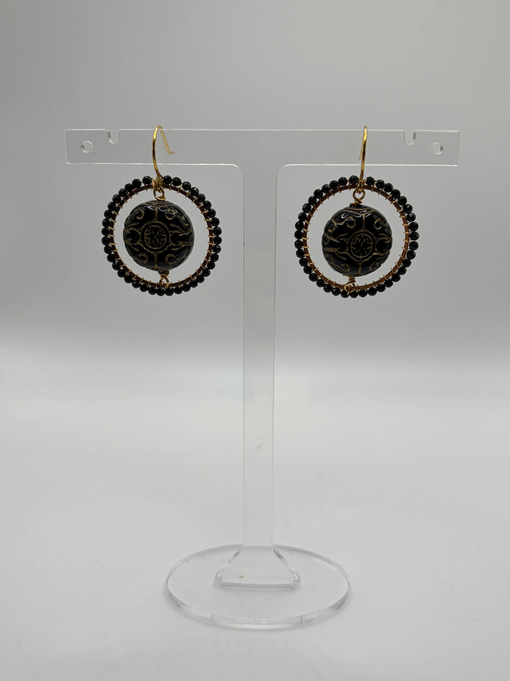 Medium Cécile vintage bead inspired beaded earrings