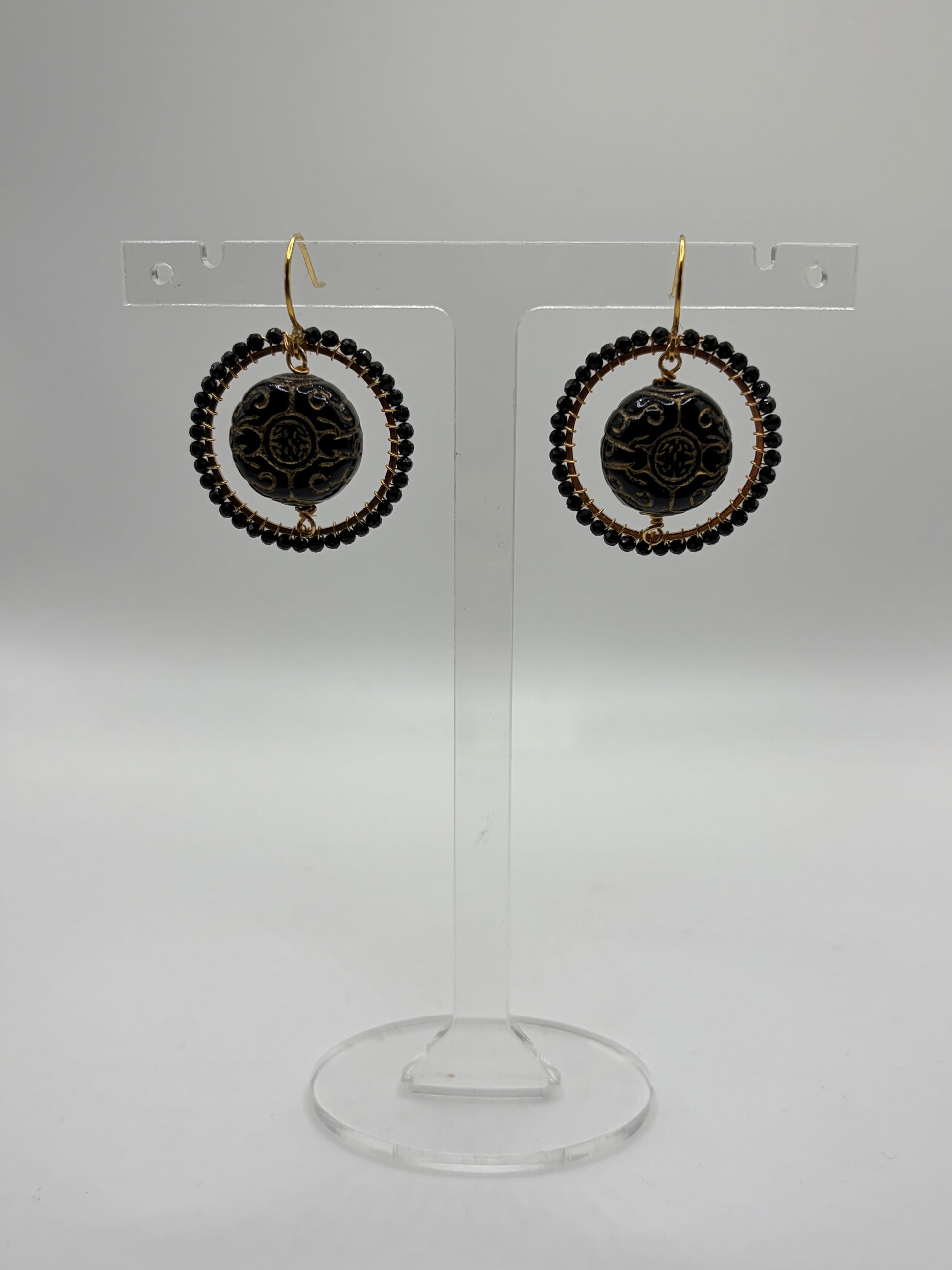 Medium Cécile vintage bead inspired beaded earrings