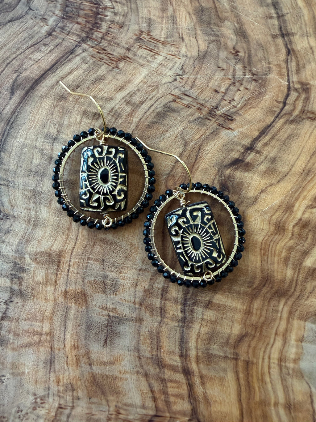 Medium Eléonore vintage bead inspired beaded earrings