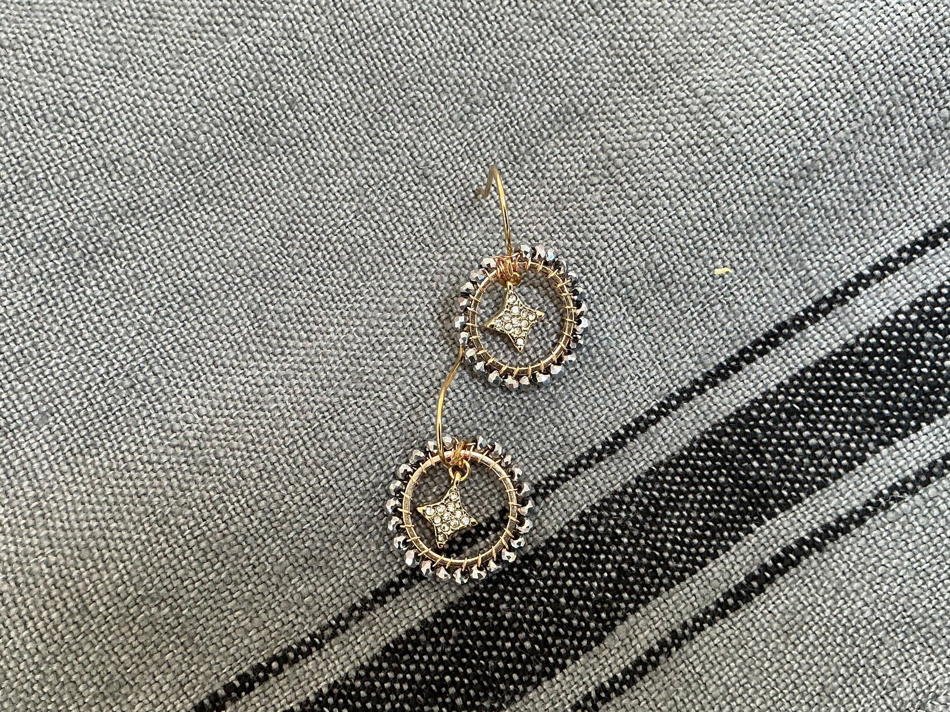 Mini Star earrings