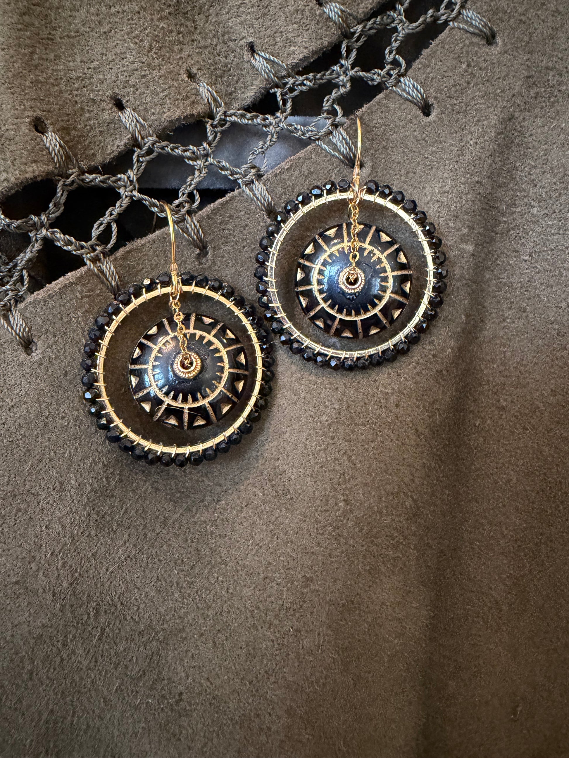 Medium Marguerite vintage bead inspired beaded earrings