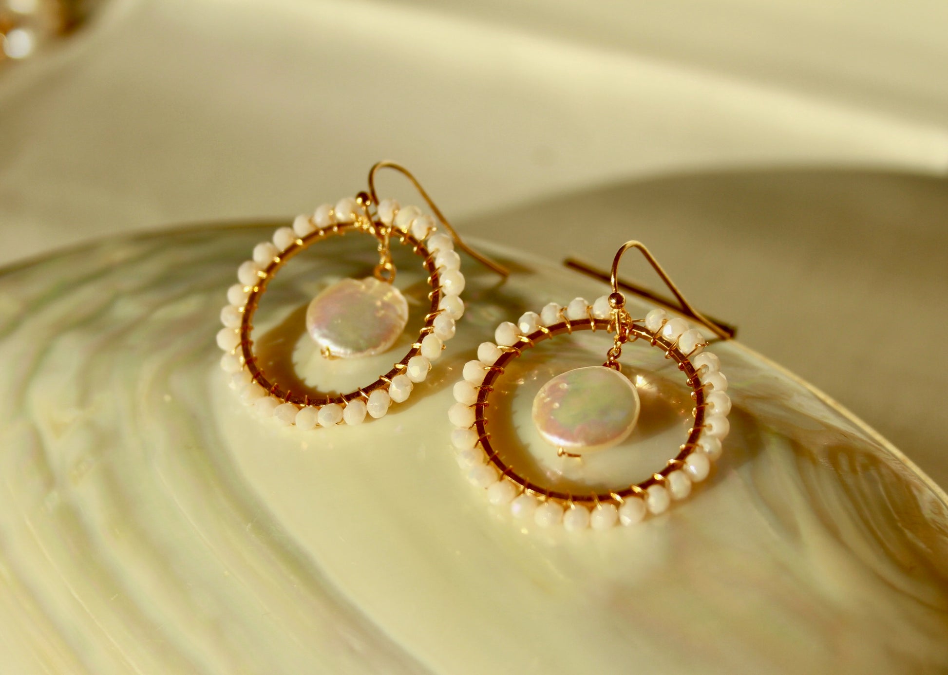 Coin pearl Halo earrings
