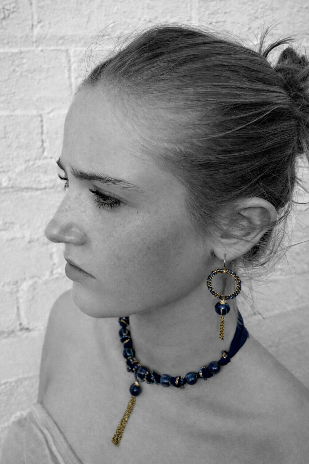Stone blue Anna ceramic beaded chiffon tie necklace