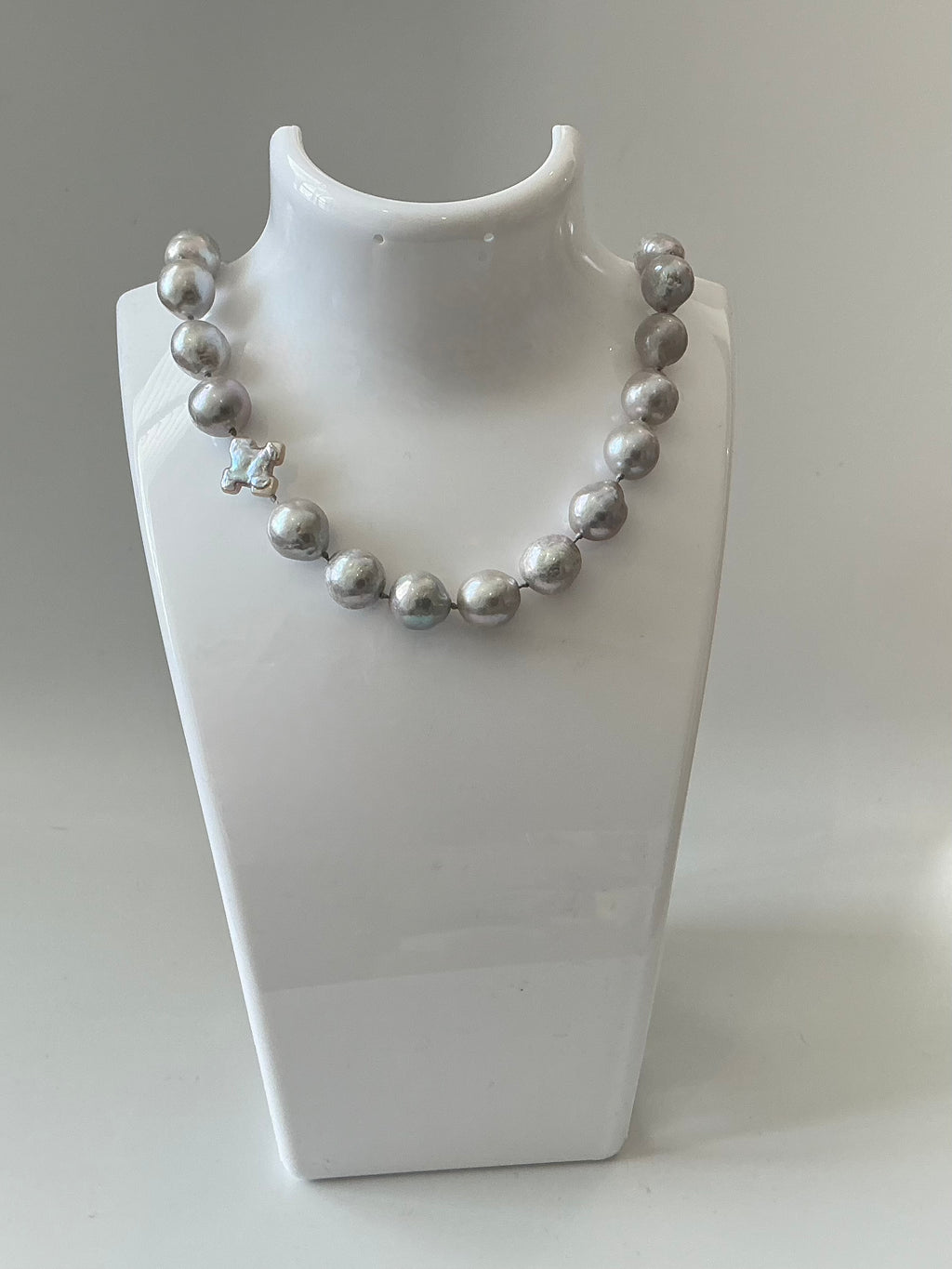 Melissa grey pearl and cross necklace